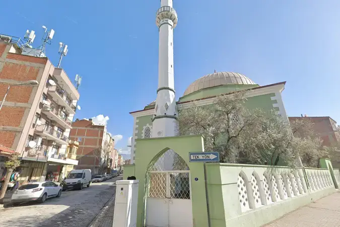 Kubbeli Cami kapak fotoğrafı