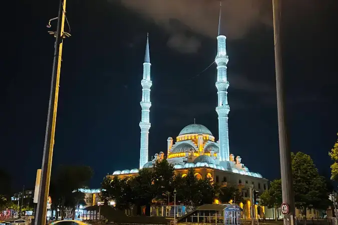 Belediye Cami kapak fotoğrafı
