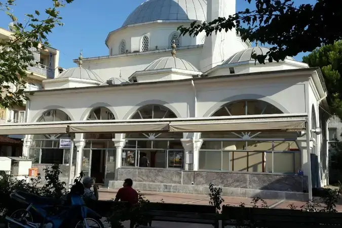 Tahsinağa Cami kapak fotoğrafı