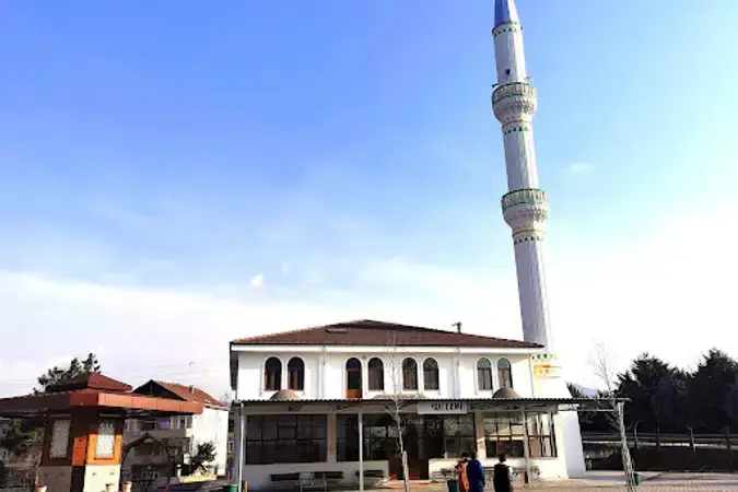 Yalı Cami kapak fotoğrafı