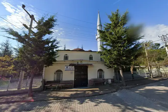 Havuzlu Bahçe Cami kapak fotoğrafı