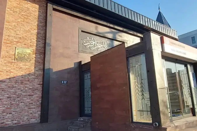 Kılıçarslan Cami kapak fotoğrafı