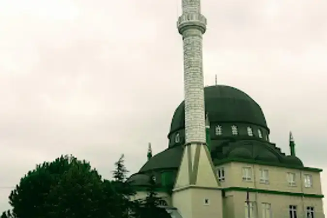 Sırasöğütler Nurten Hatun Cami kapak fotoğrafı