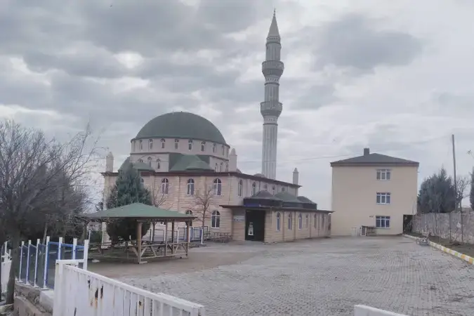 Hz. Hamza Cami kapak fotoğrafı