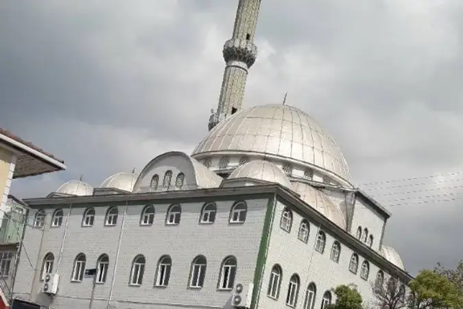 Hicret Cami kapak fotoğrafı