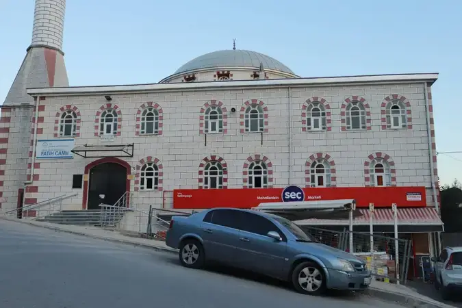 Mustafapaşa Mahallesi Fatih Cami kapak fotoğrafı