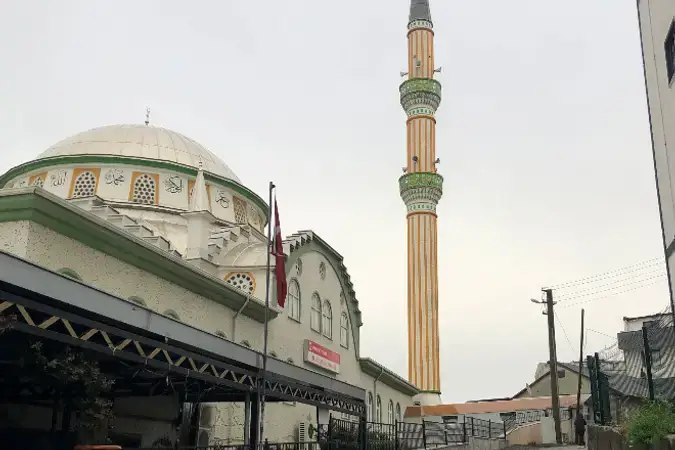 Arapçeşme Mahallesi Mevlana Cami kapak fotoğrafı