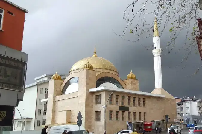 Beylikbağı Mahallesi Merkez Cami kapak fotoğrafı