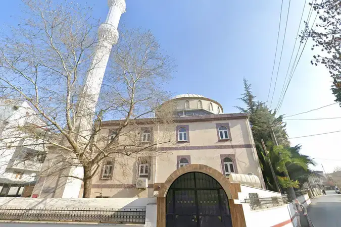 Güzeller Mahallesi Cami kapak fotoğrafı