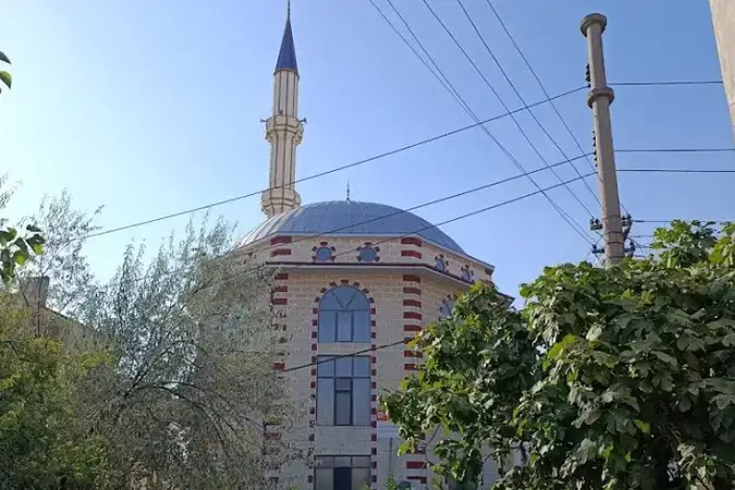 Hacı Ömer Yalız Cami kapak fotoğrafı