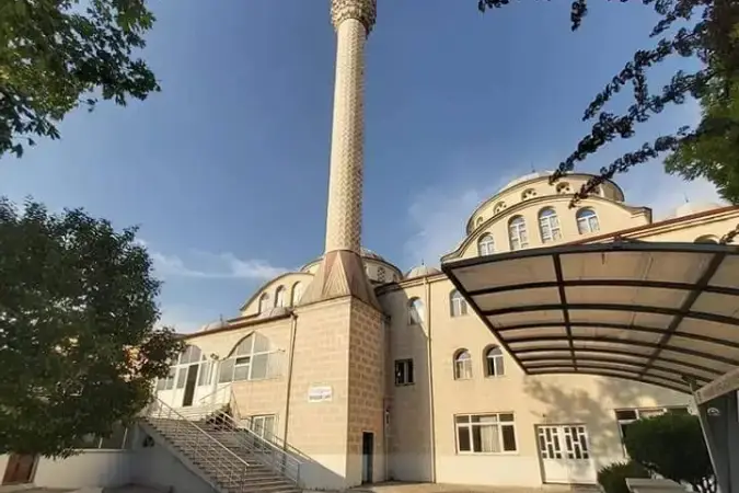 Yeniçeşme Cami kapak fotoğrafı