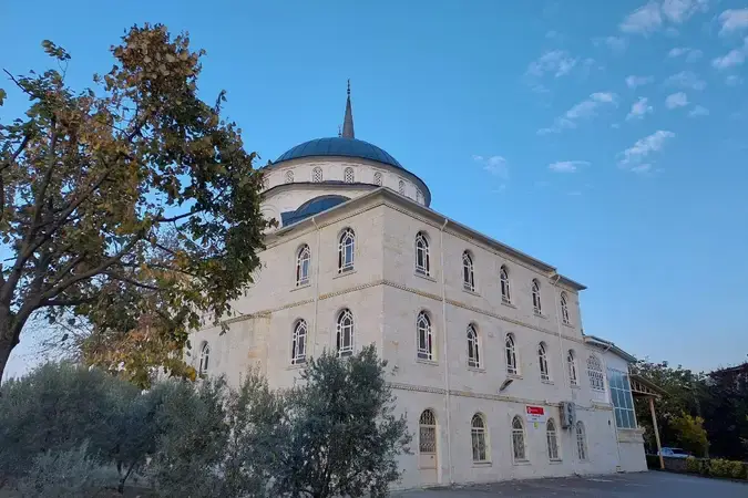 Fidanlık Cami kapak fotoğrafı