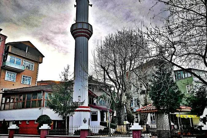Halıdere Yalı Cami kapak fotoğrafı