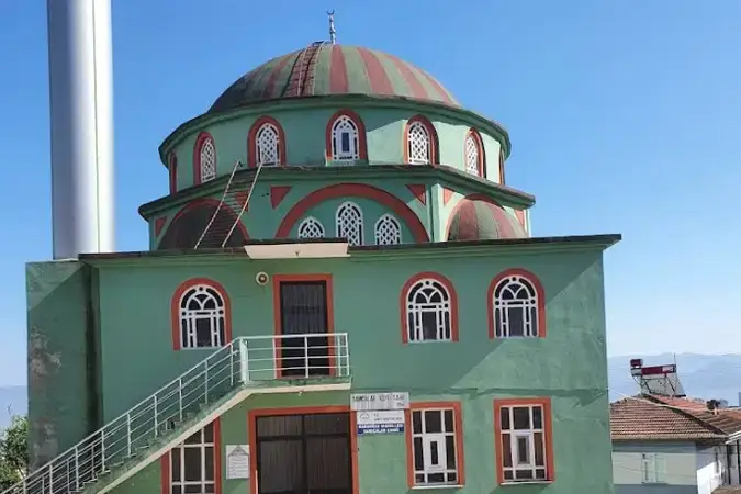 Sarıcalar Köyü Cami kapak fotoğrafı