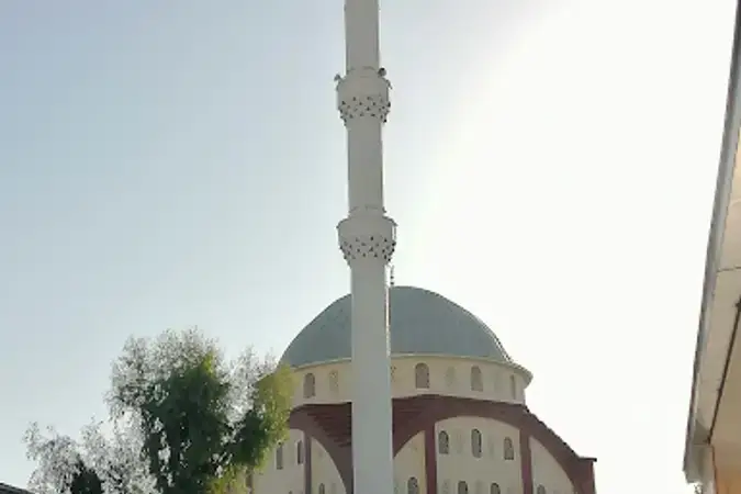 Güneykent Merkez Cami kapak fotoğrafı